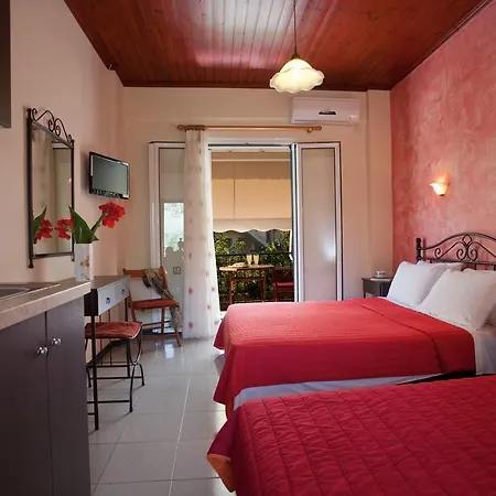 Natasa Apartment Mikros Gialos