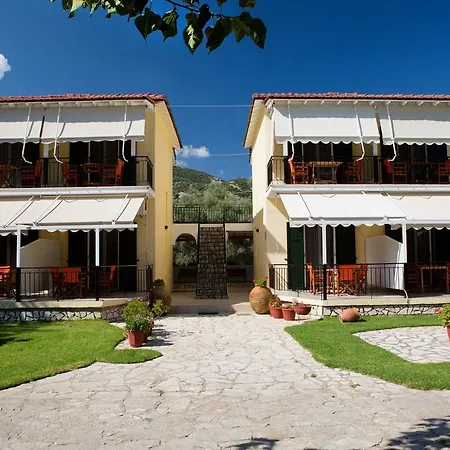 Natasa * Mikros Gialos